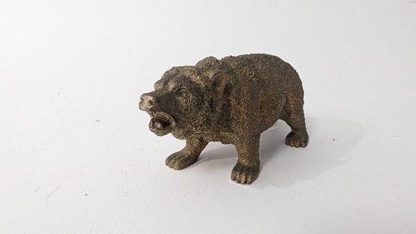 OURS en bronze.