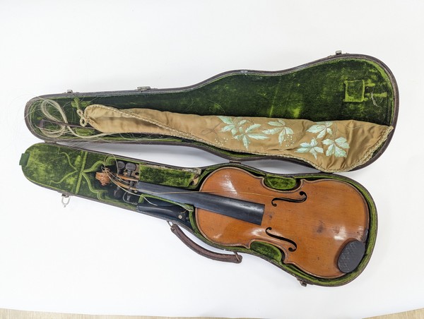 VIOLON Mirecourt, début du XXe siècle