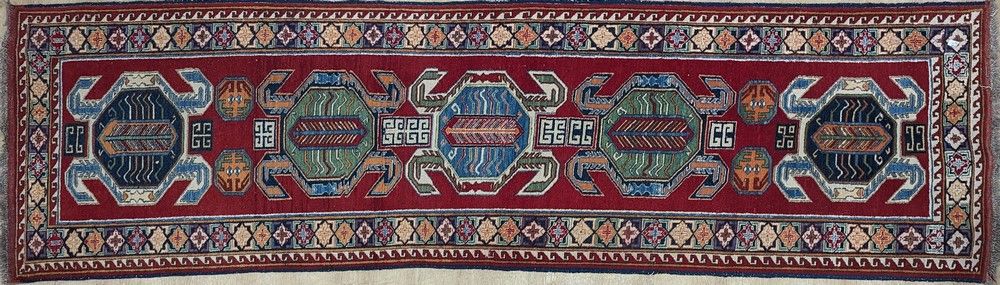 TAPIS GALERIE en laine polychrome sur fond...