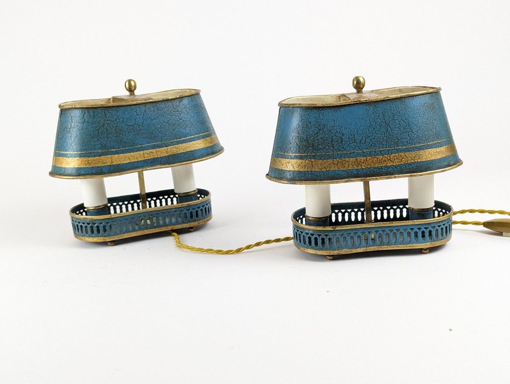 PAIRE DE PETITES LAMPES type BOUILLOTTE,...