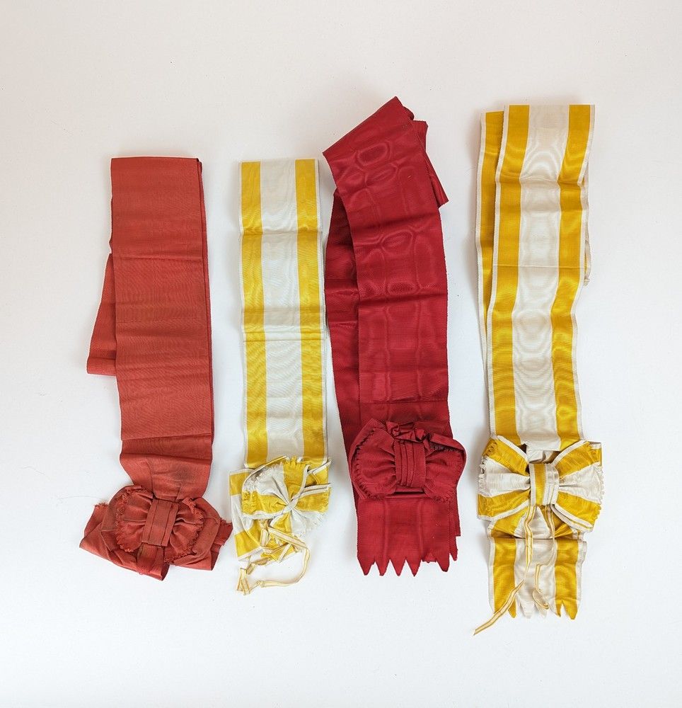 ENSEMBLE DE QUATRE ÉCHARPES DE GRAND CROIX...