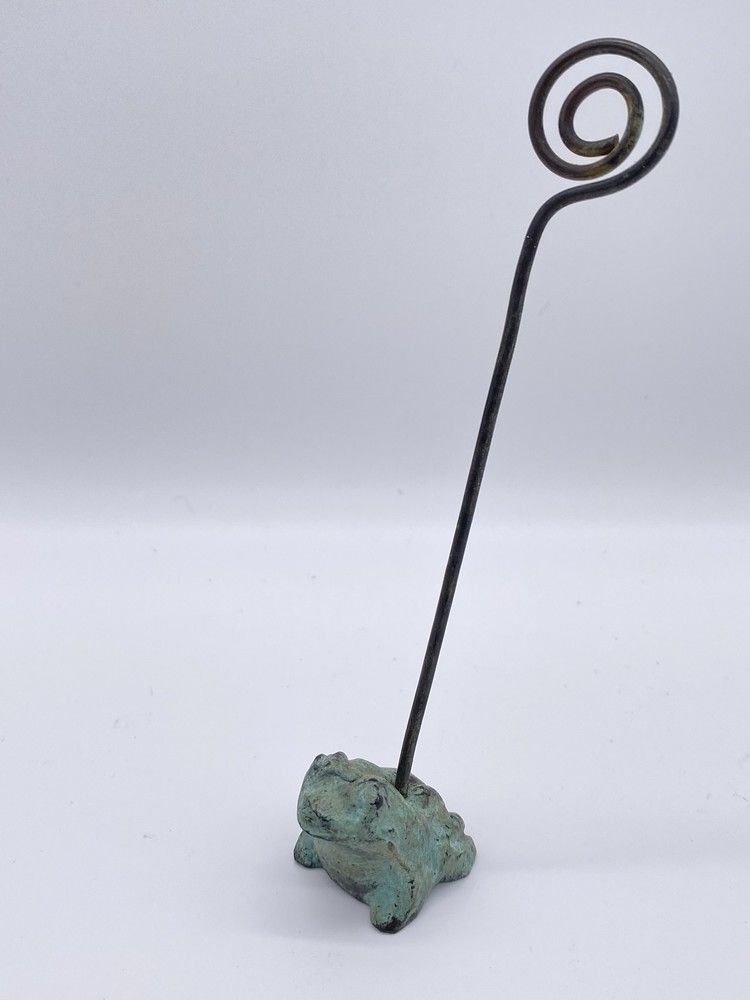 PORTE MENU en bronze et laiton figurant un...