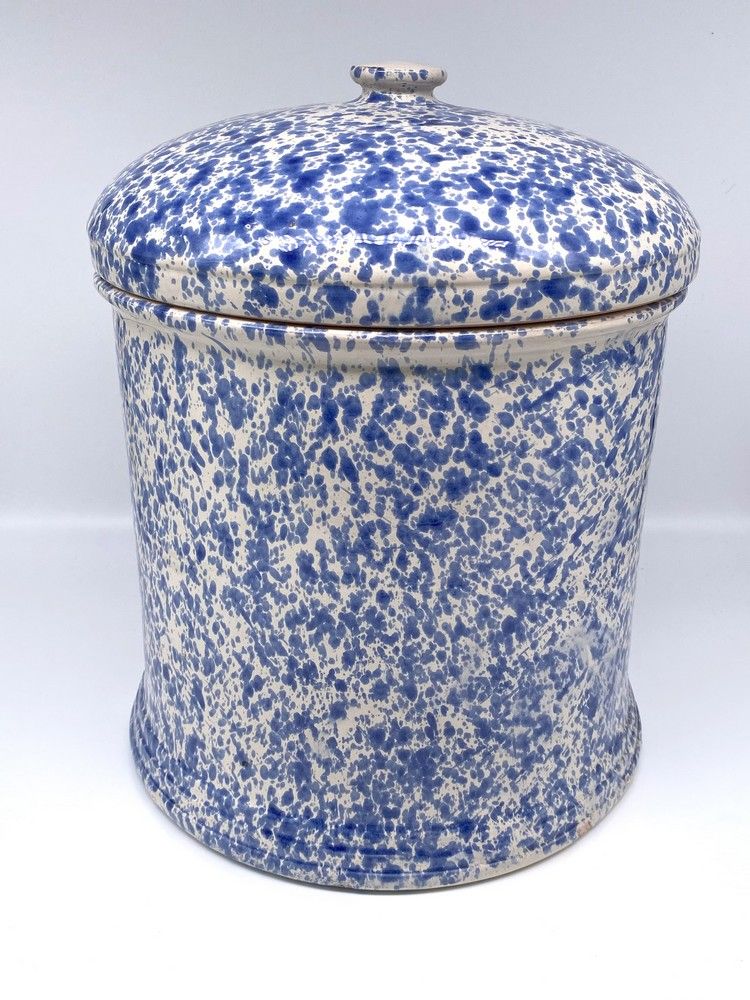 GRAND POT COUVERT en céramique émaillée bleu...