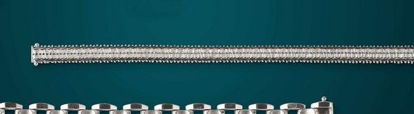 BRACELET souple en or gris (333) à motifs...