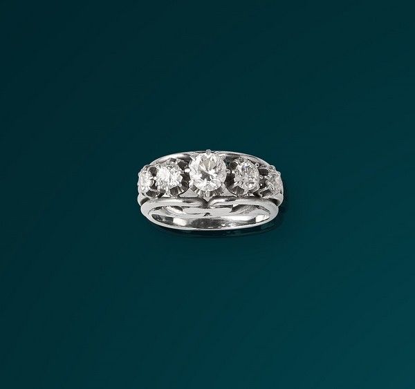 BAGUE en or gris (750) et platine, sertie...
