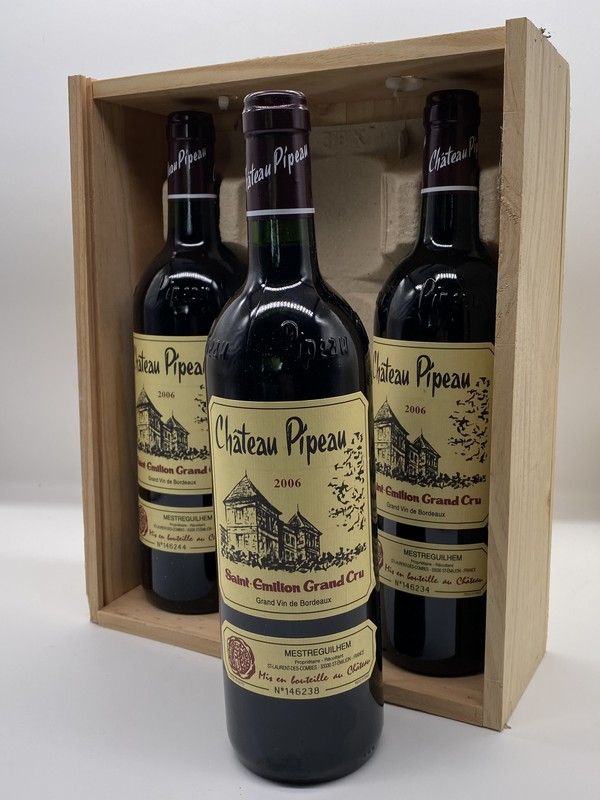 3 Blles CH. PIPEAU Saint-Emilion GC 2006...