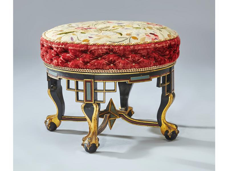 TABOURET circulaire en bois sculpté et laqué...