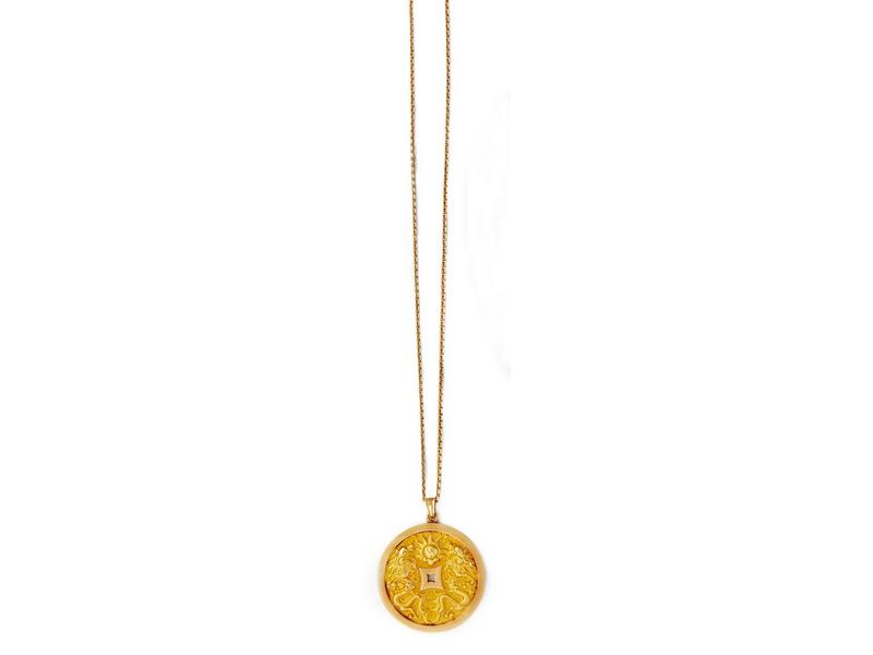 PENDENTIF circulaire en or jaune (750) repercé...