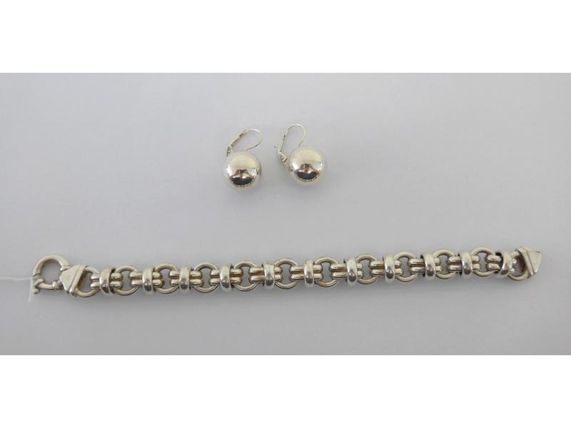 BRACELET à maillons type corde en argent...