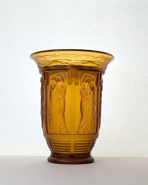VASE cornet en verre moulé pressé teinté...