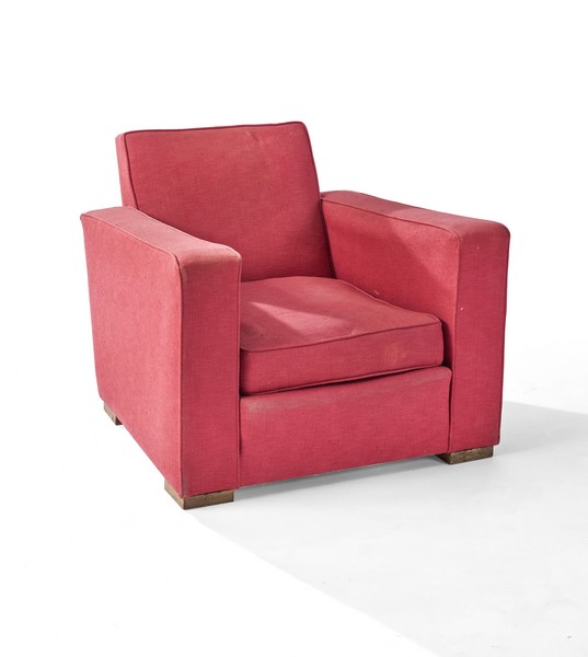 FAUTEUIL confortable à garniture de tissu...