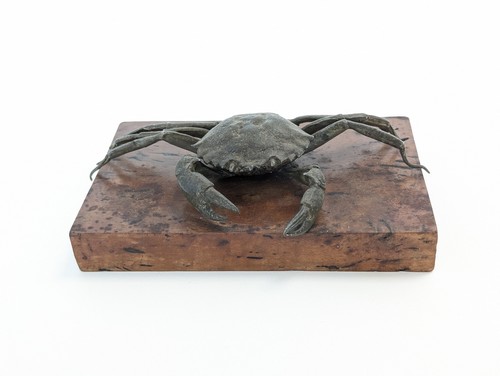 PRESSE-PAPIER figurant un crabe probablement...