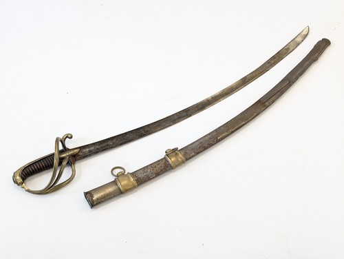 Sabre d’officier de cavalerie légère à la...