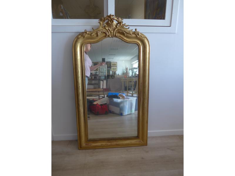MIROIR DE CHEMINEE en chapeau de gendarme...