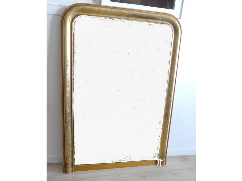 MIROIR DE CHEMINEE dans un cadre en bois...