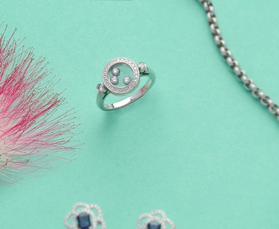 CHOPARD Happy Diamond.