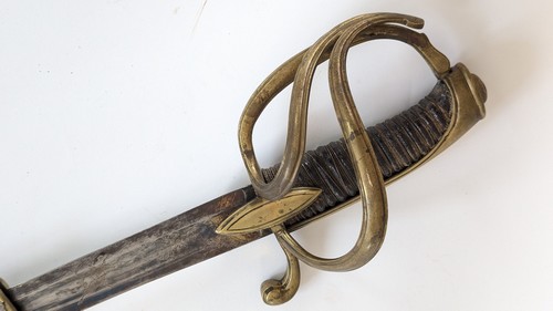 SABRE D'OFFICIER DE CAVALERIE légère à la...