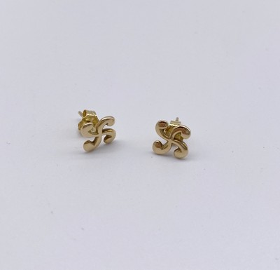 PAIRE DE PUCES D'OREILLES en or (750) en...