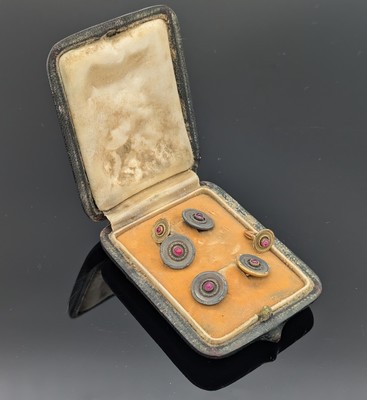 PARURE en or (750) et argent (950) comprenant...