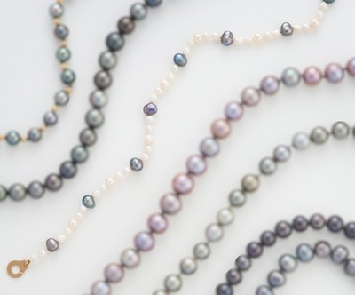 SAUTOIR DE PERLES de culture baroques dont...