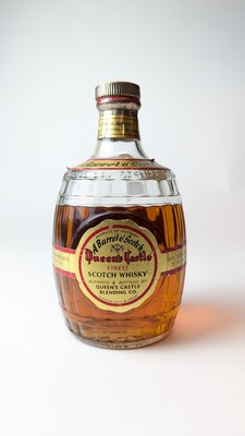1 Blle SCOTCH WHISKY, Queen's Castle finest,...