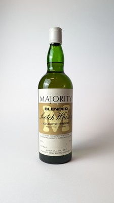 1 Blle SCOTCH WHISKY, Majority, mise Rutherford,...