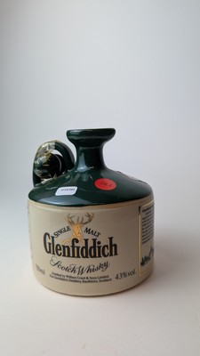 1 Blle SCOTCH WHISKY, Glenfiddish, mise William...