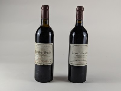 2 Blles CH. HAUT-BAILLY Graves GCC 1992