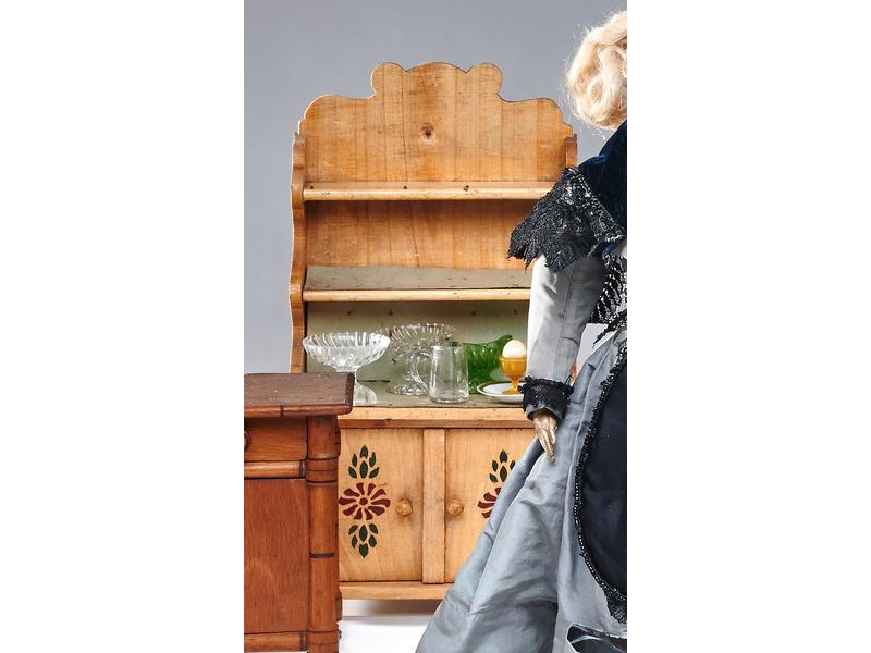 PETIT VAISSELIER DE POUPEE en bois blanc...