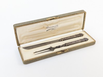 COUVERT A DECOUPER à manches en argent fourré...