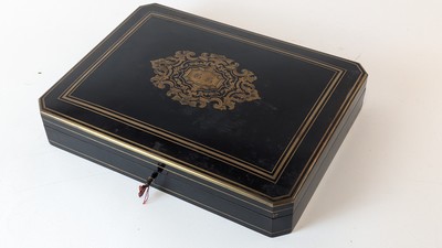 BOÎTE A JETON de forme rectangulaire à pans...