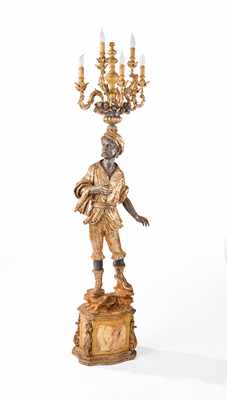 TORCHERE en bois sculpté polychrome et doré,...