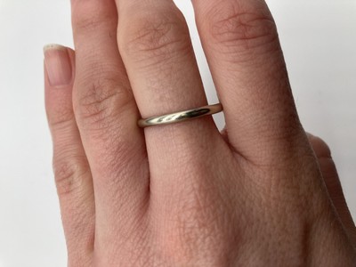 ALLIANCE en or gris (750)