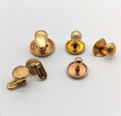 LOT DE TROIS BOUTONS DE MANCHETTE dépareillés...