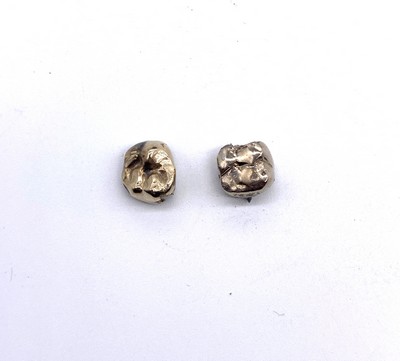 PETIT LOT d'or dentaire. (Une dent plombée...