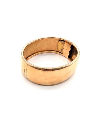 BRACELET MANCHETTE rigide en or (750).