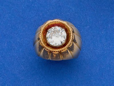 ORIGINALE BAGUE bombée en or (750) centrée...
