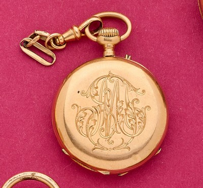 MONTRE DE COL en or (750) à cadran émaillé...