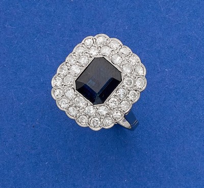 BAGUE MARGUERITE en or gris (750) et platine...