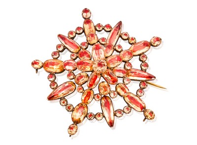 BROCHE ANCIENNE figurant une étoile en or...