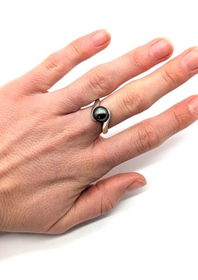 BAGUE PERLE DE CULTURE DE TAHITI  en or gris...