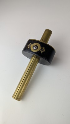 TRUSQUIN ou JAUGE A MORTAISER, en laiton...