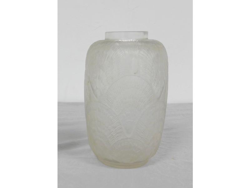 R. LALIQUE (1860-1945)