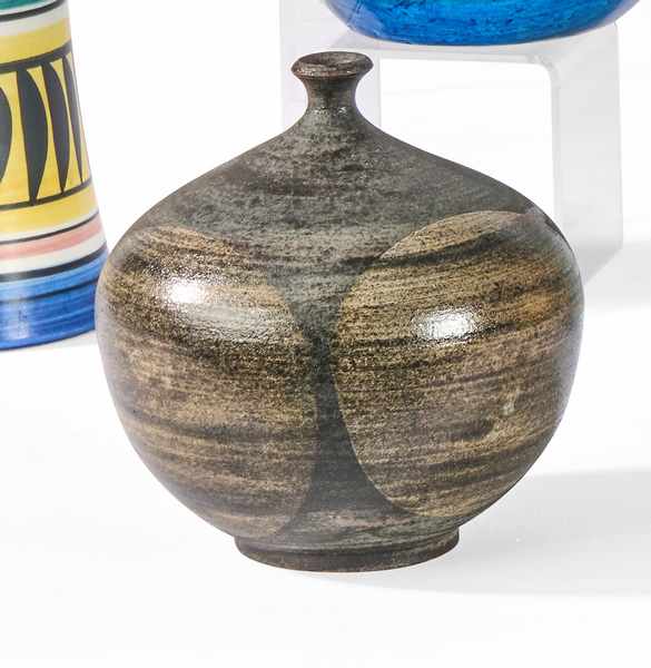 VASE BOULE à col soliflore en céramique émaillée...