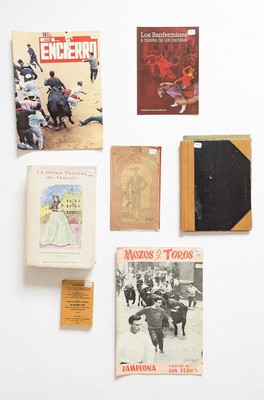 ENSEMBLE DE 7 MANUELS et LIVRES brochés comprenant...