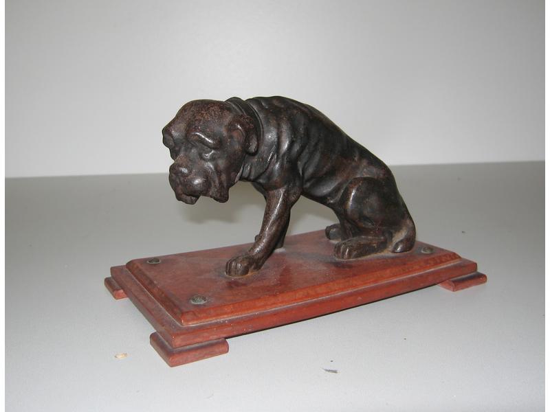 BULL-DOG formant presse-papier en fonte de...