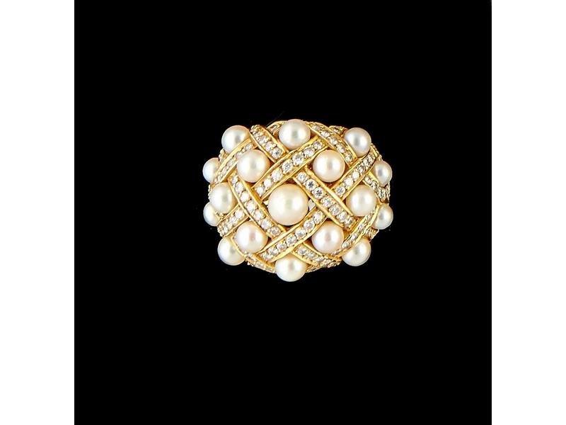 BAGUE demi-jonc en or jaune 18K (750) à croisillons...