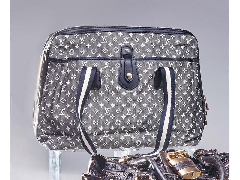LOUIS VUITTON, Paris