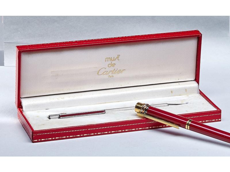 MUST DE CARTIER