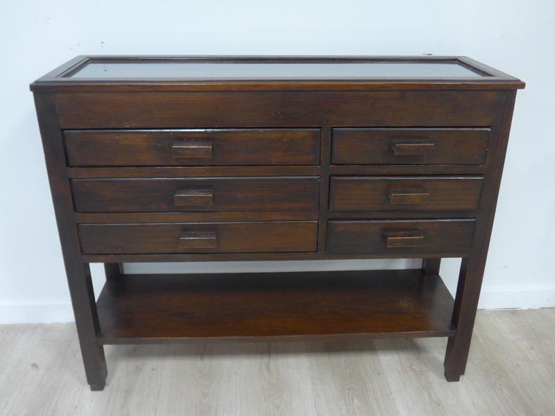 PETIT MEUBLE CONSOLE formant vitrine plate...